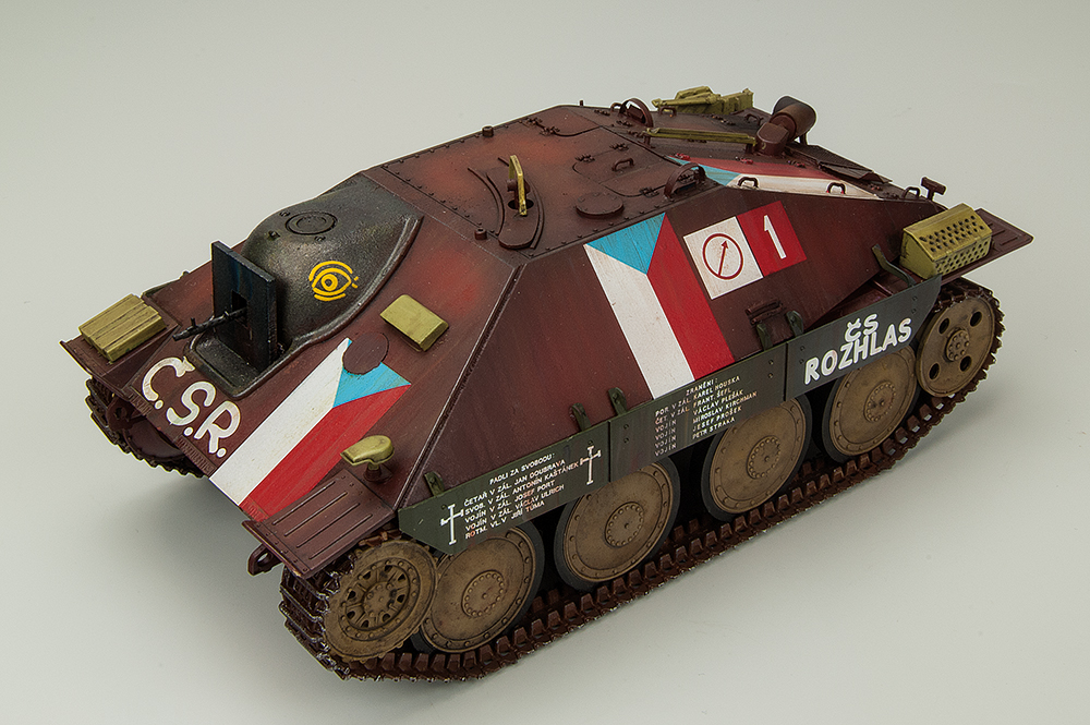 Taller: Jagdpanzer 38(t) Hetzer “Prague 1945”, Academy 1/35, Pintura (2), por Francisco L. Vidal