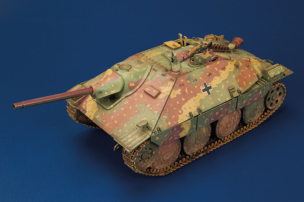 Taller: Jagdpanzer 38(t) Hetzer “Late Produktion”, Academy 1/35, Pintura (4), por Juan Enrique Jiménez