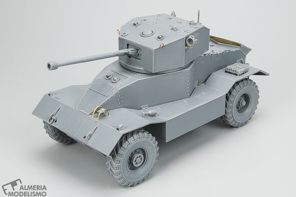 Taller: AEC Mk.II Armoured Car, Miniart 1/35, Montaje, por Fco. José Pinos