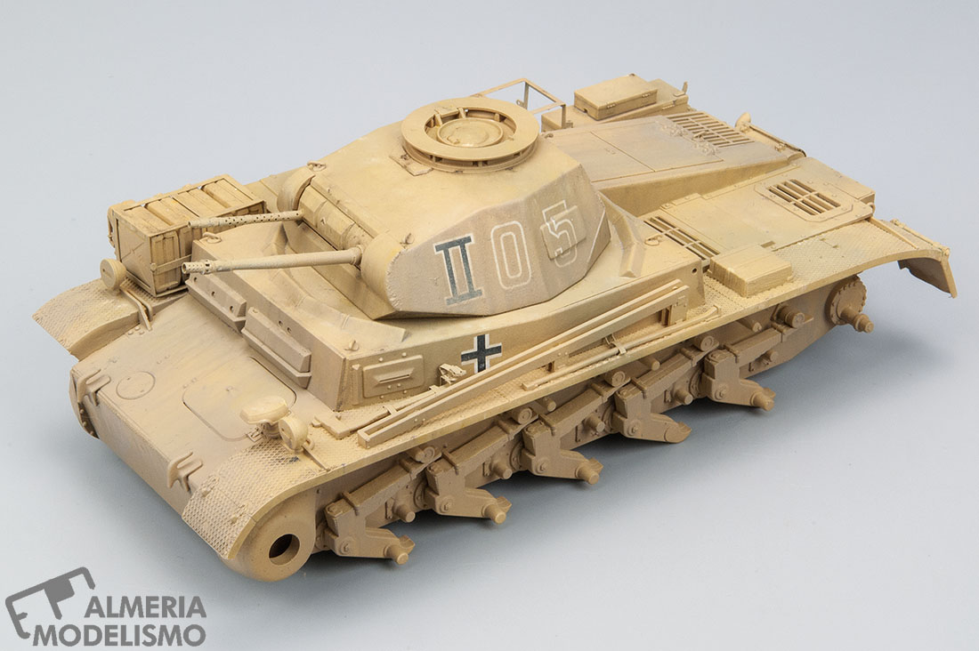 Taller: Panzer II Ausf.F, Academy 1/35, Pintura (1) por Juan José Cuevas